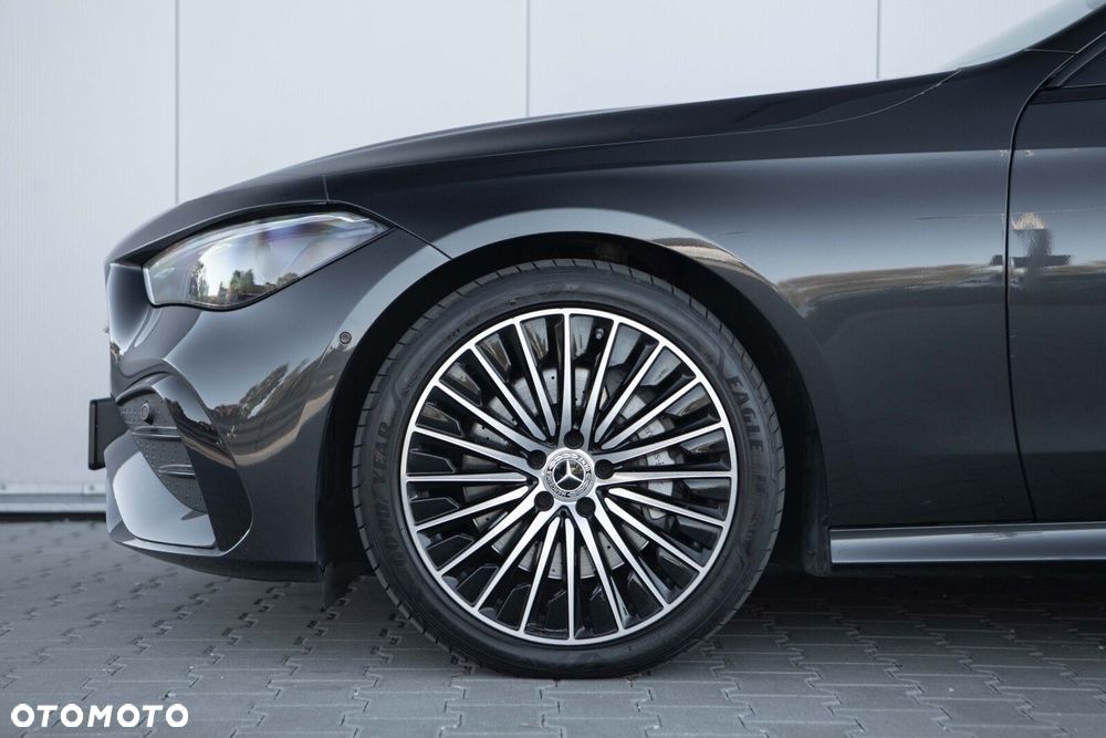 Mercedes-Benz CLE 300 mHEV 4-Matic AMG Line - 14
