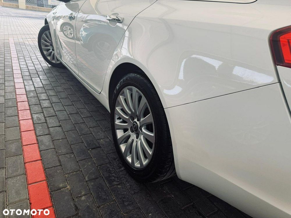 Opel Insignia 2.0 CDTI automatik Active - 16