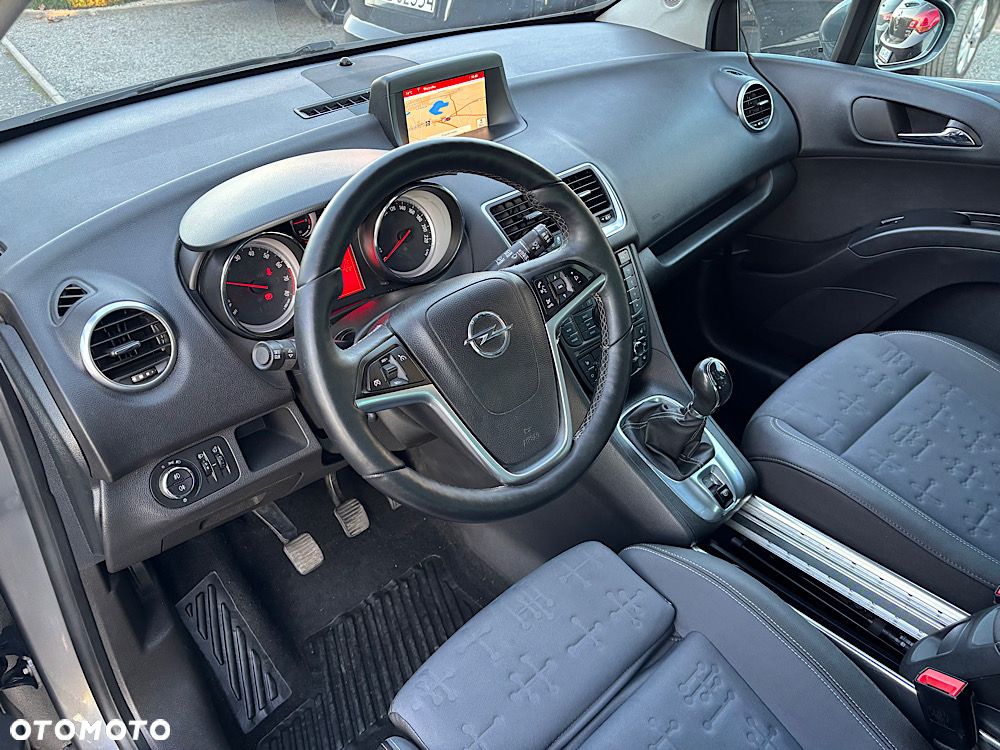 Opel Meriva 1.4 T Cosmo - 30
