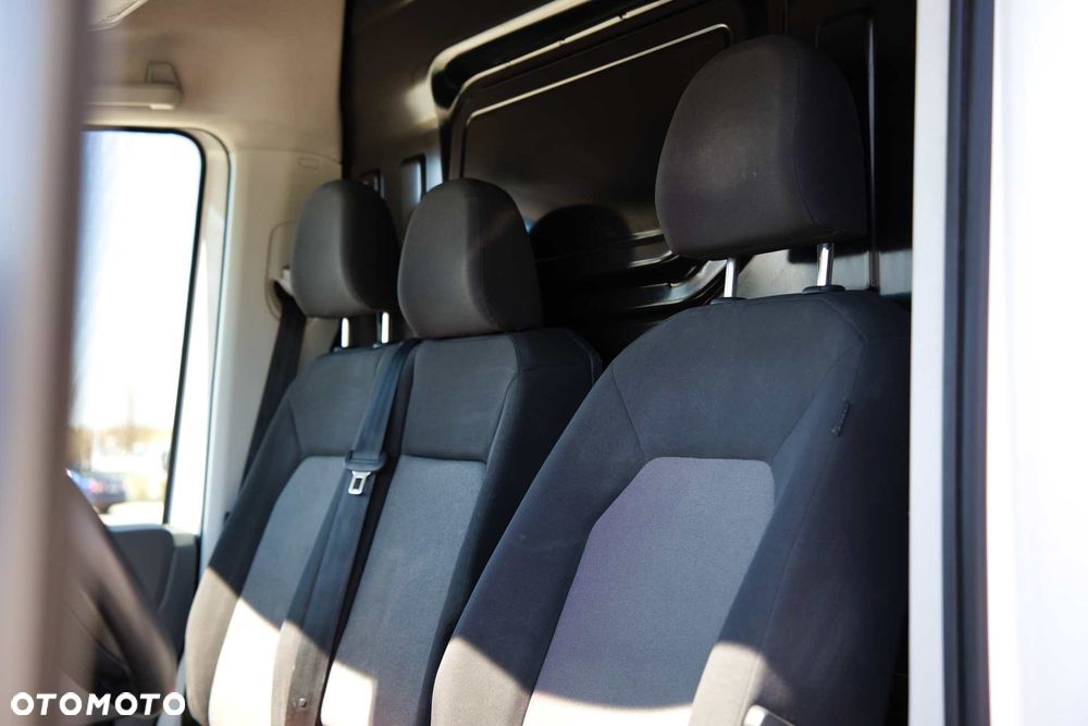 Volkswagen Crafter L3H3 - 20