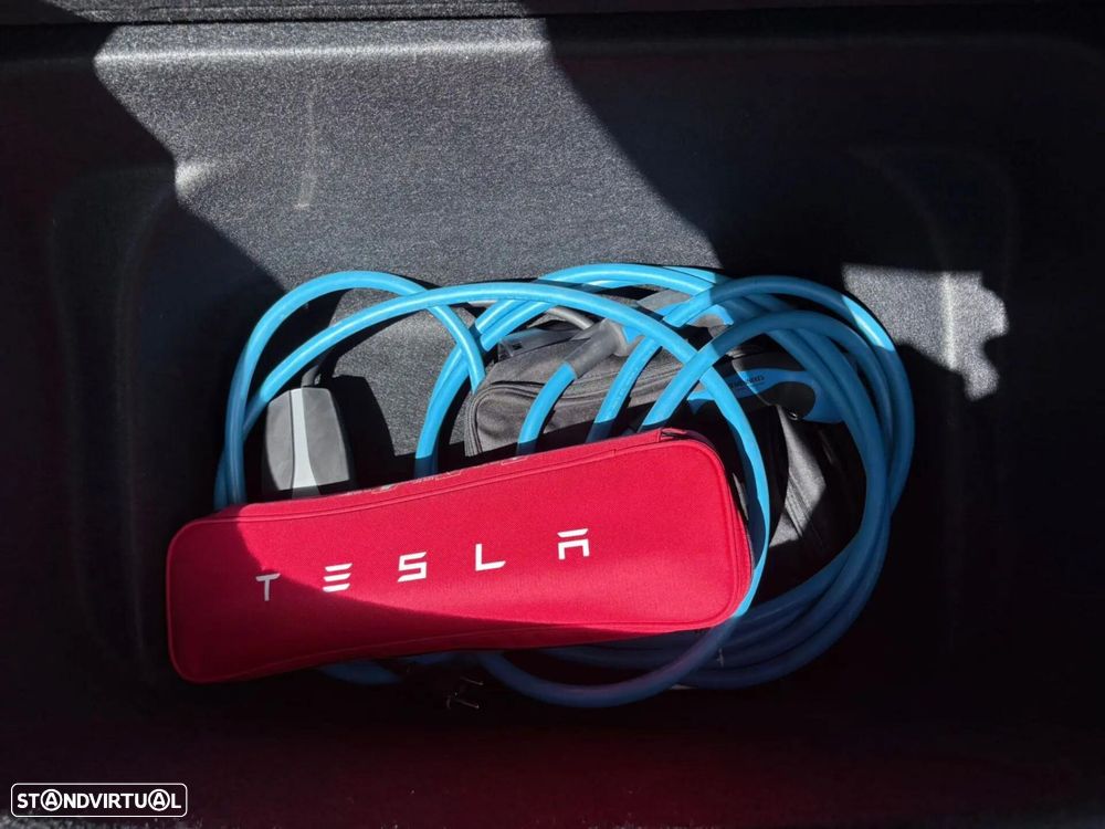 Tesla Model Y Long Range Tração Integral - 30