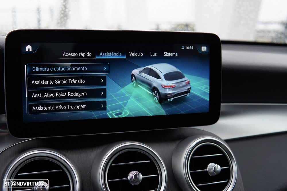 Mercedes-Benz GLC 300 e 4Matic - 45