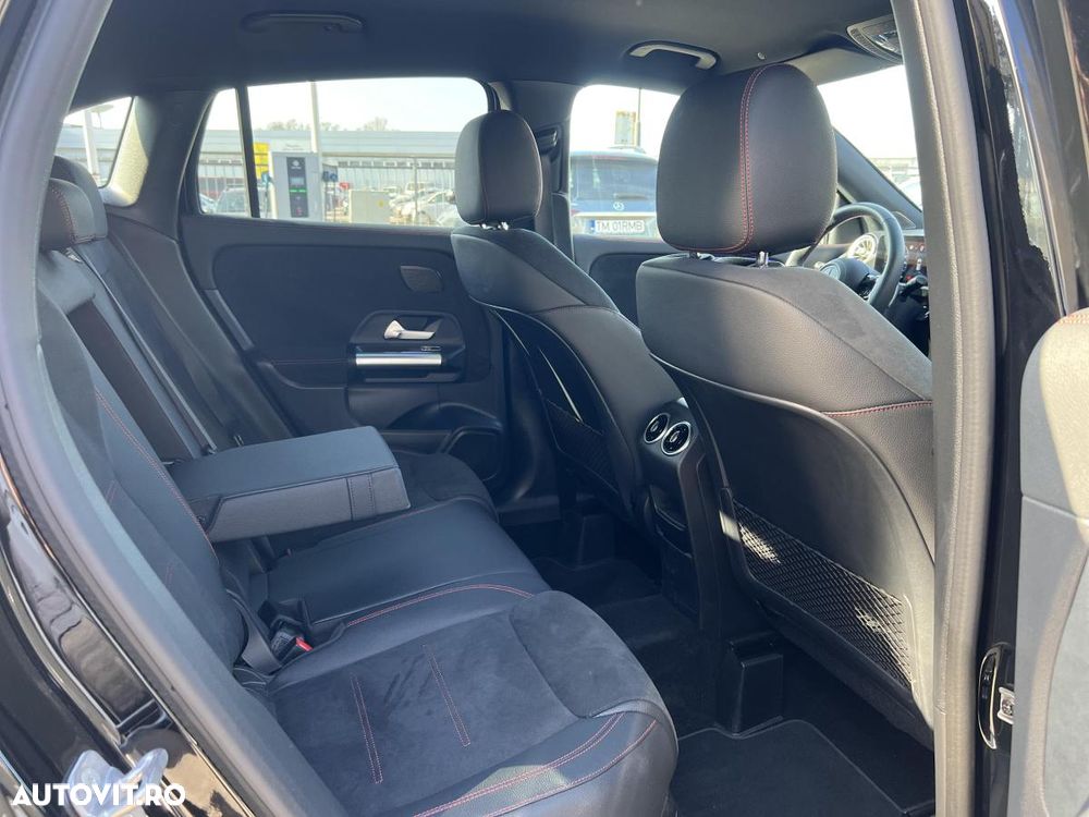 Mercedes-Benz GLA 250 e - 16
