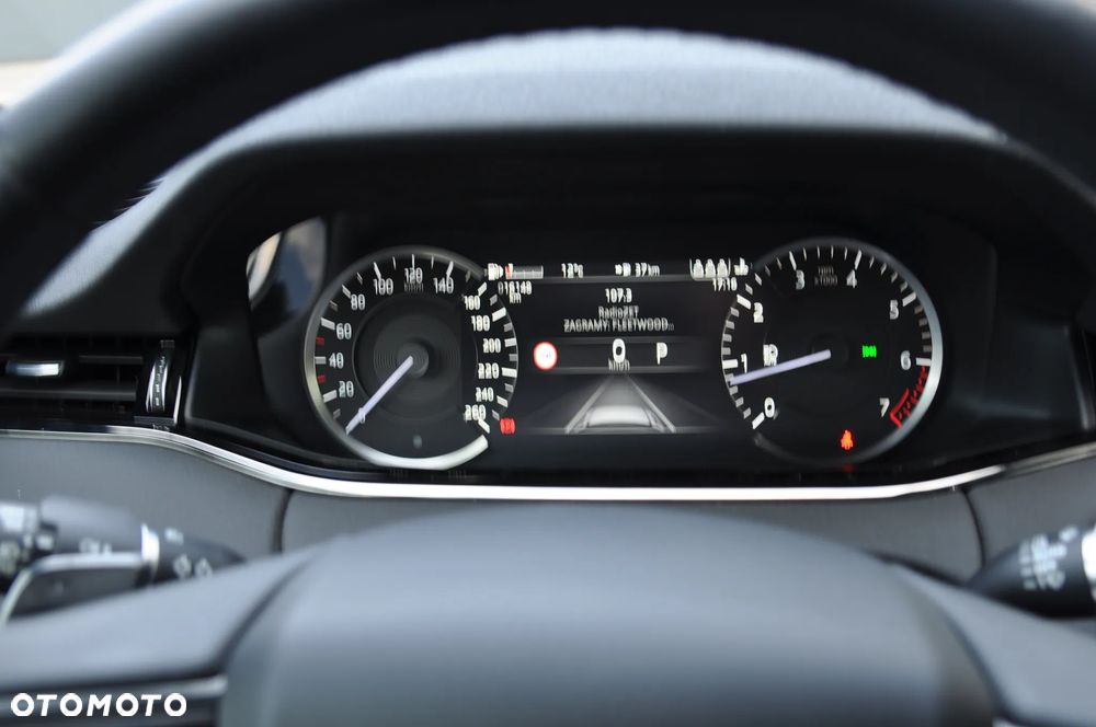 Land Rover Range Rover Evoque P200 R-Dynamic SE - 18