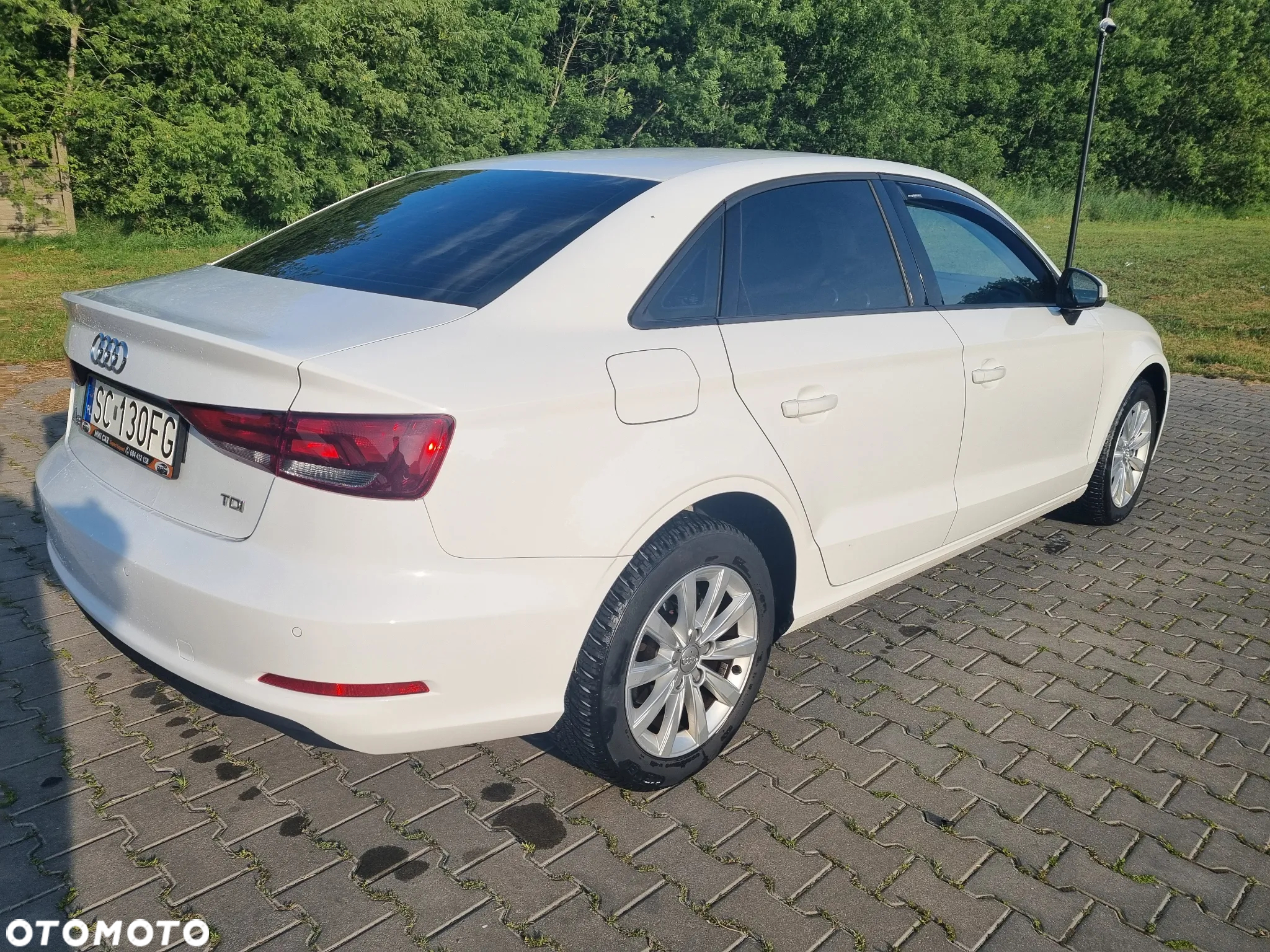 Audi A3 1.6 TDI Limousine S tronic design - 11