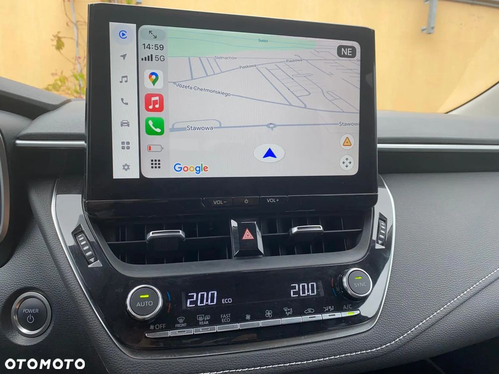 Toyota Corolla 1.8 Hybrid Comfort - 32