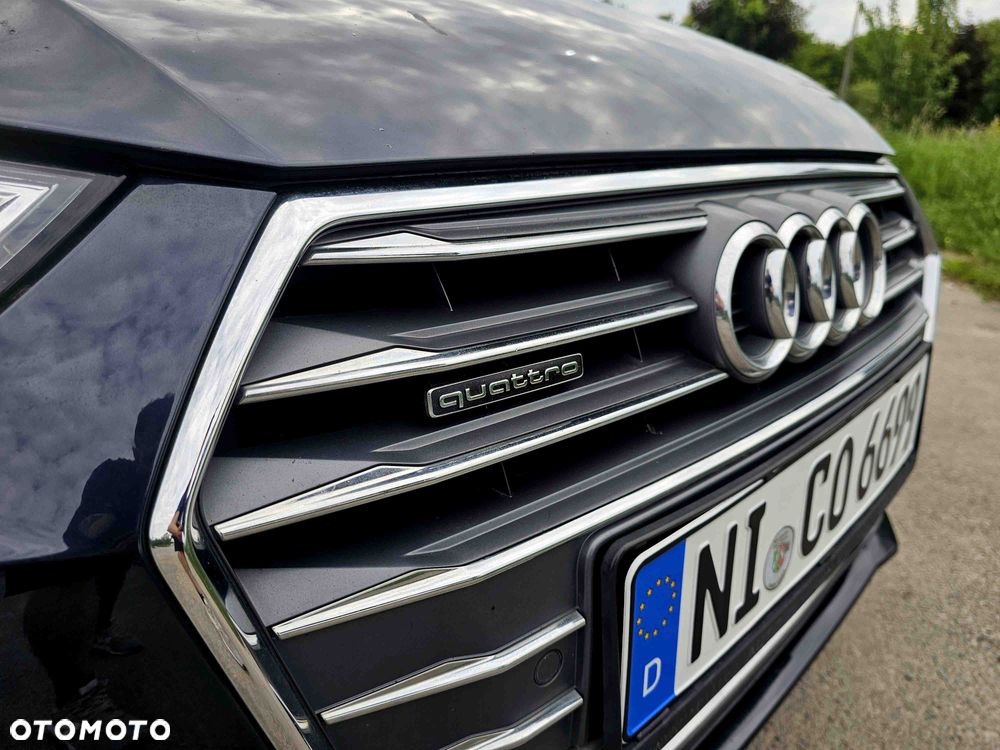 Audi A4 Avant 2.0 TDI DPF clean diesel quattro S tronic S line Sportpaket - 29