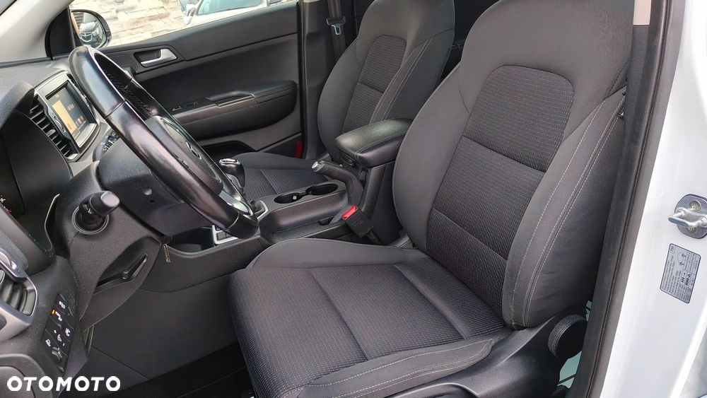 Kia Sportage 1.6 GDI 2WD Dream-Team Edition - 16