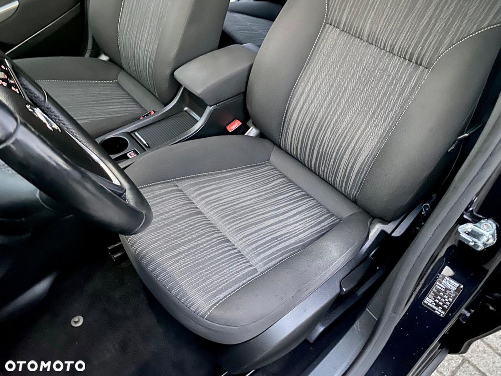 Opel Astra 1.4 Turbo Edition - 20