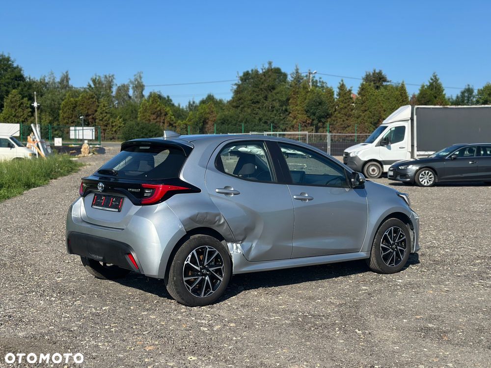 Toyota Yaris - 15