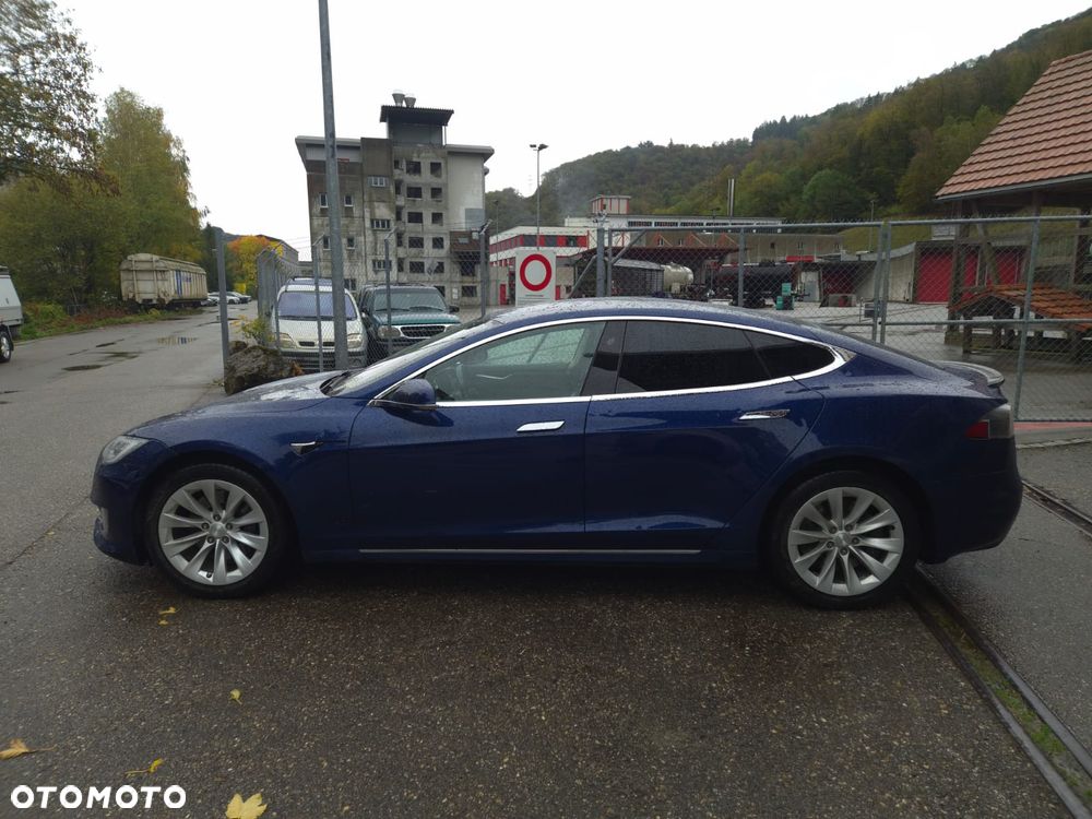 Tesla Model S Standard - 7