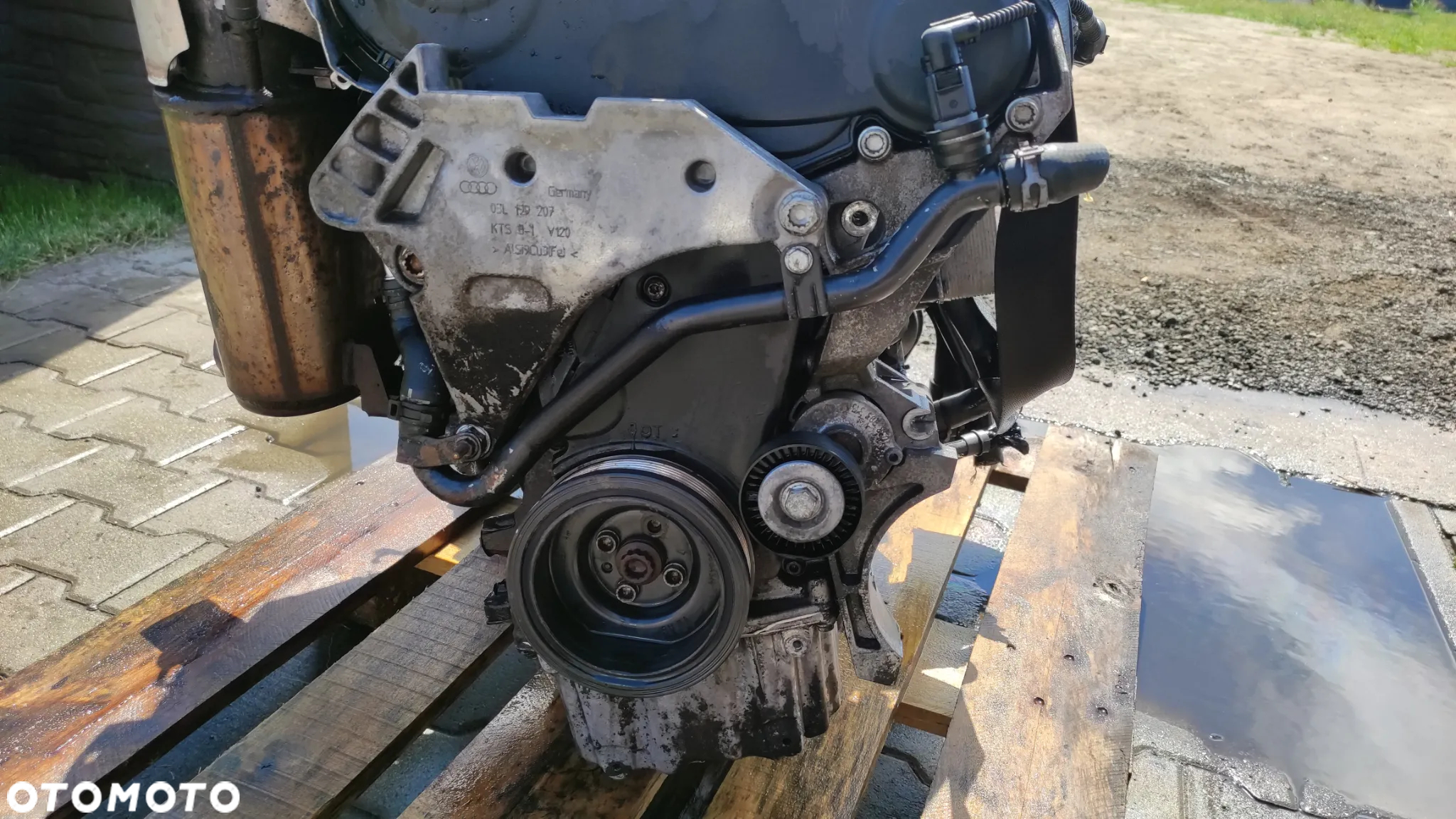 Silnik VW Caddy Audi 1.6 diesel kod: CAYD - 3