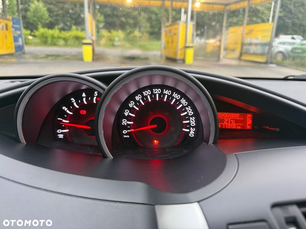 Toyota Verso 2.2 D-CAT Premium - 17