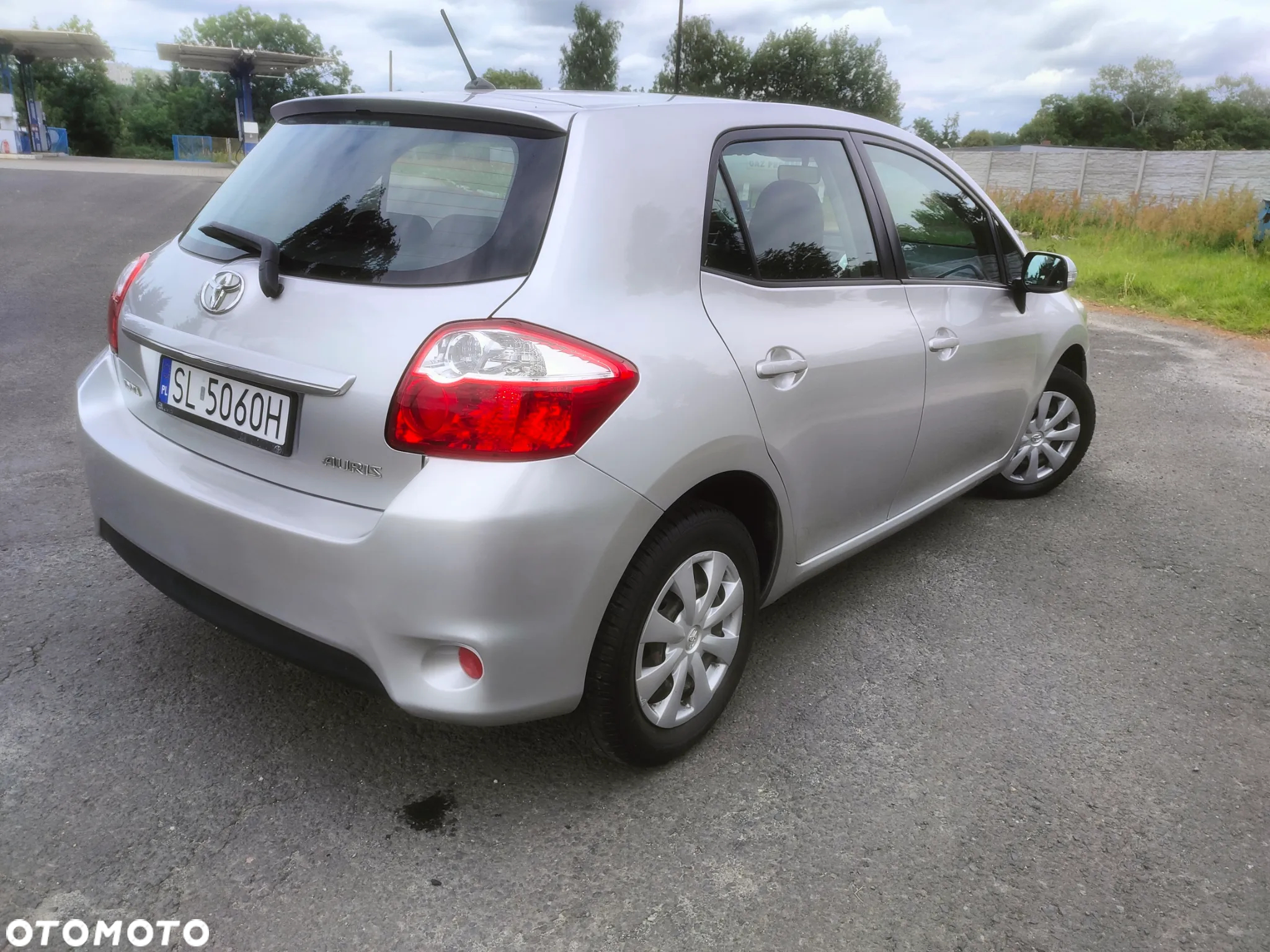 Toyota Auris 1.33 VVT-i Active - 4