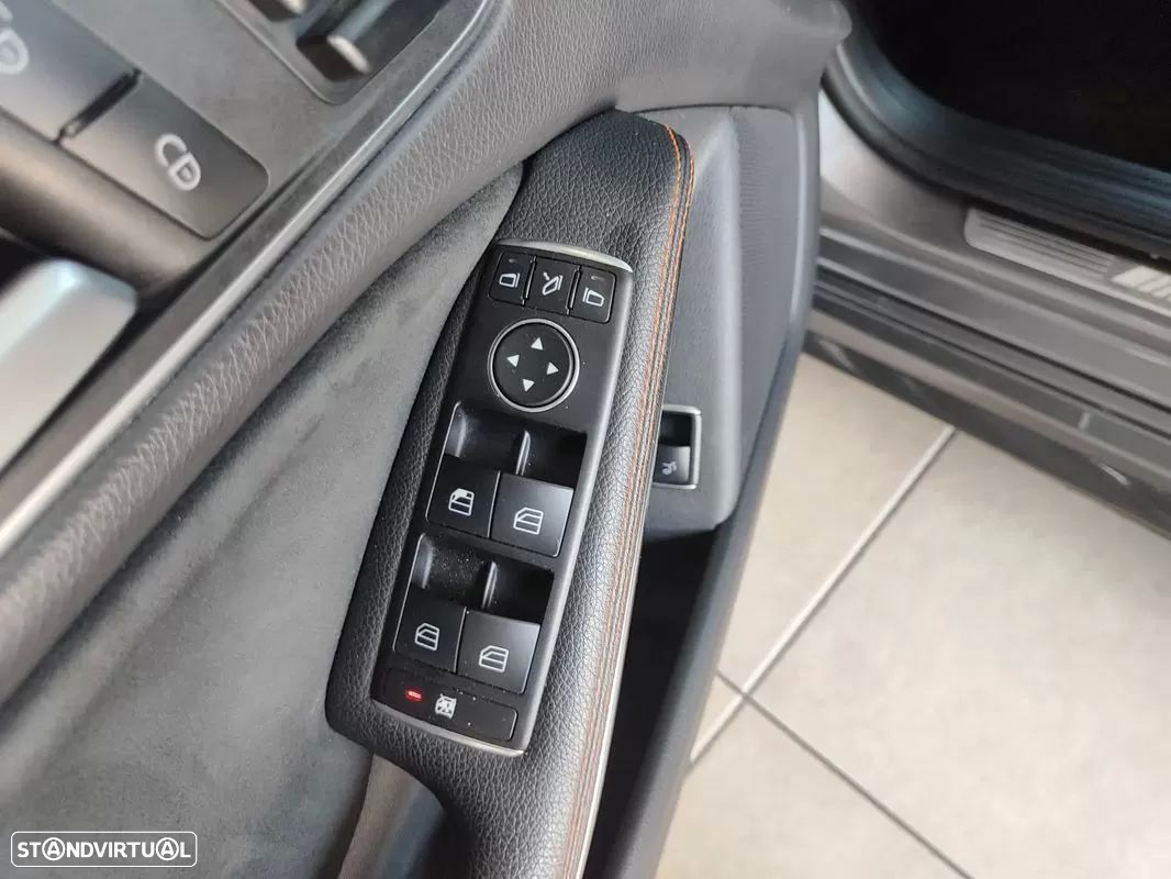Mercedes-Benz CLA 45 AMG Shooting Brake 4-Matic - 22