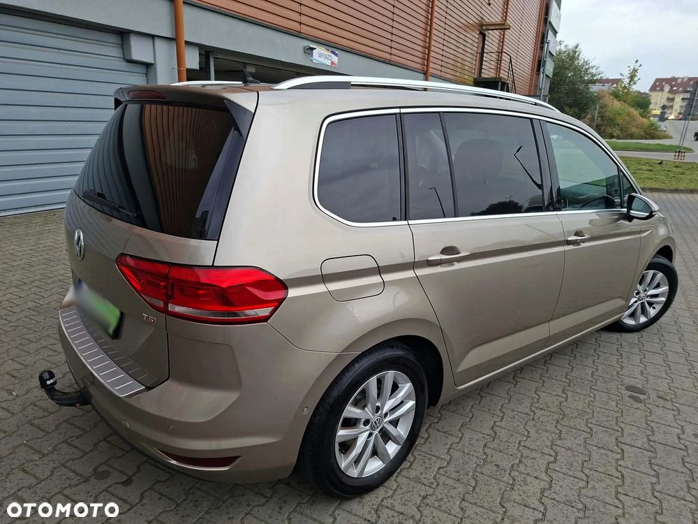 Volkswagen Touran 1.4 TSI (BlueMotion Technology) DSG Highline - 19