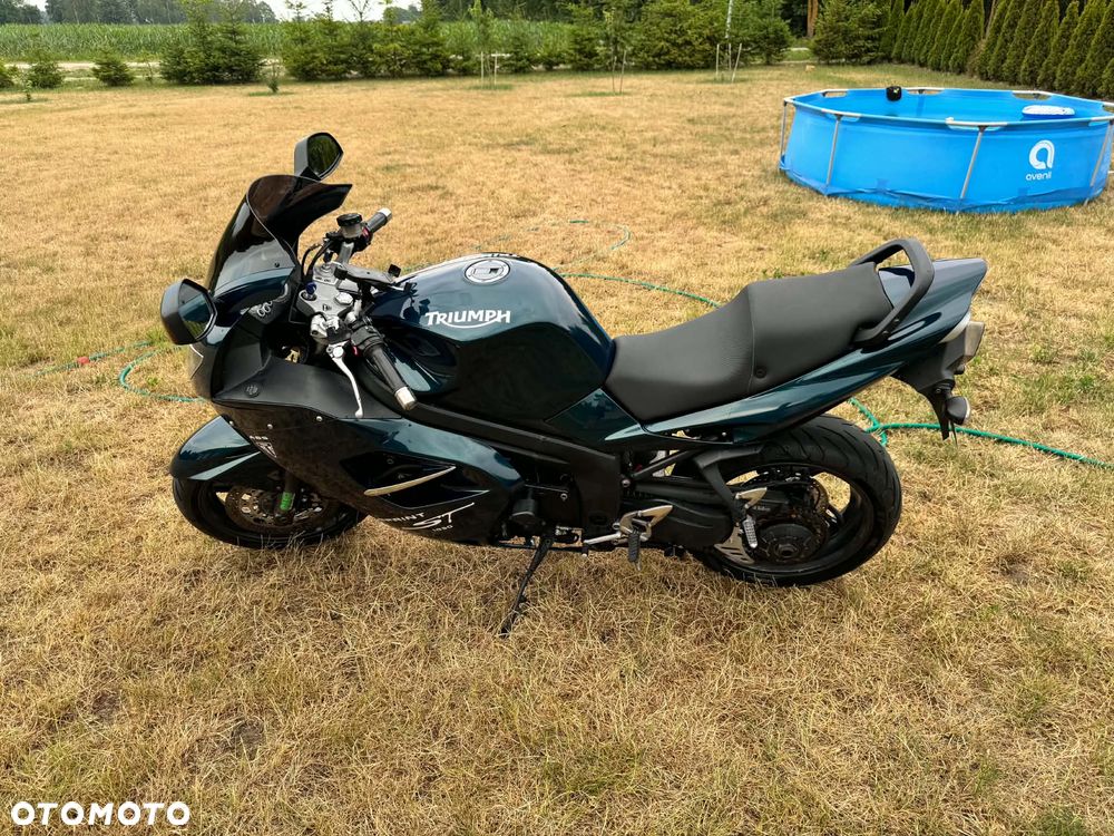 Triumph Sprint - 12