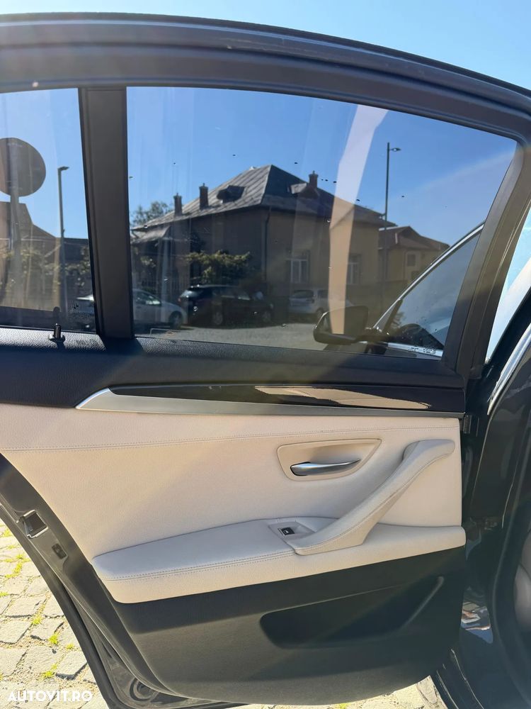 BMW Seria 5 520d - 10