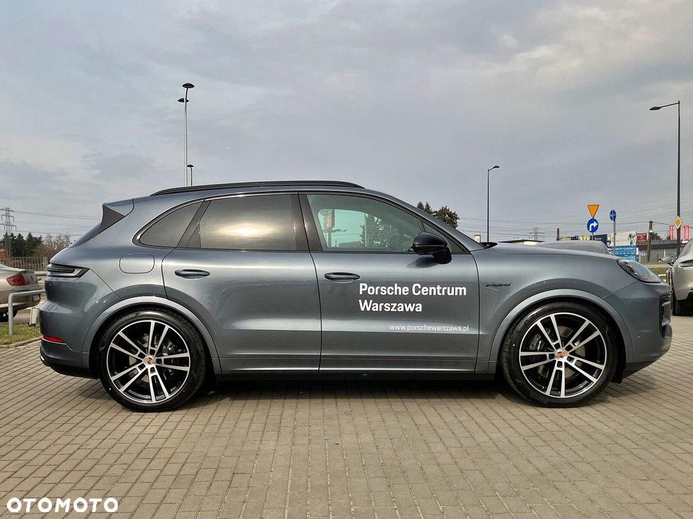Porsche Cayenne - 7