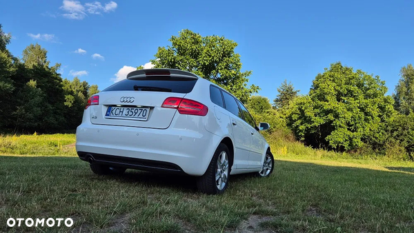 Audi A3 1.6 Sportback S line Sportpaket (plus)