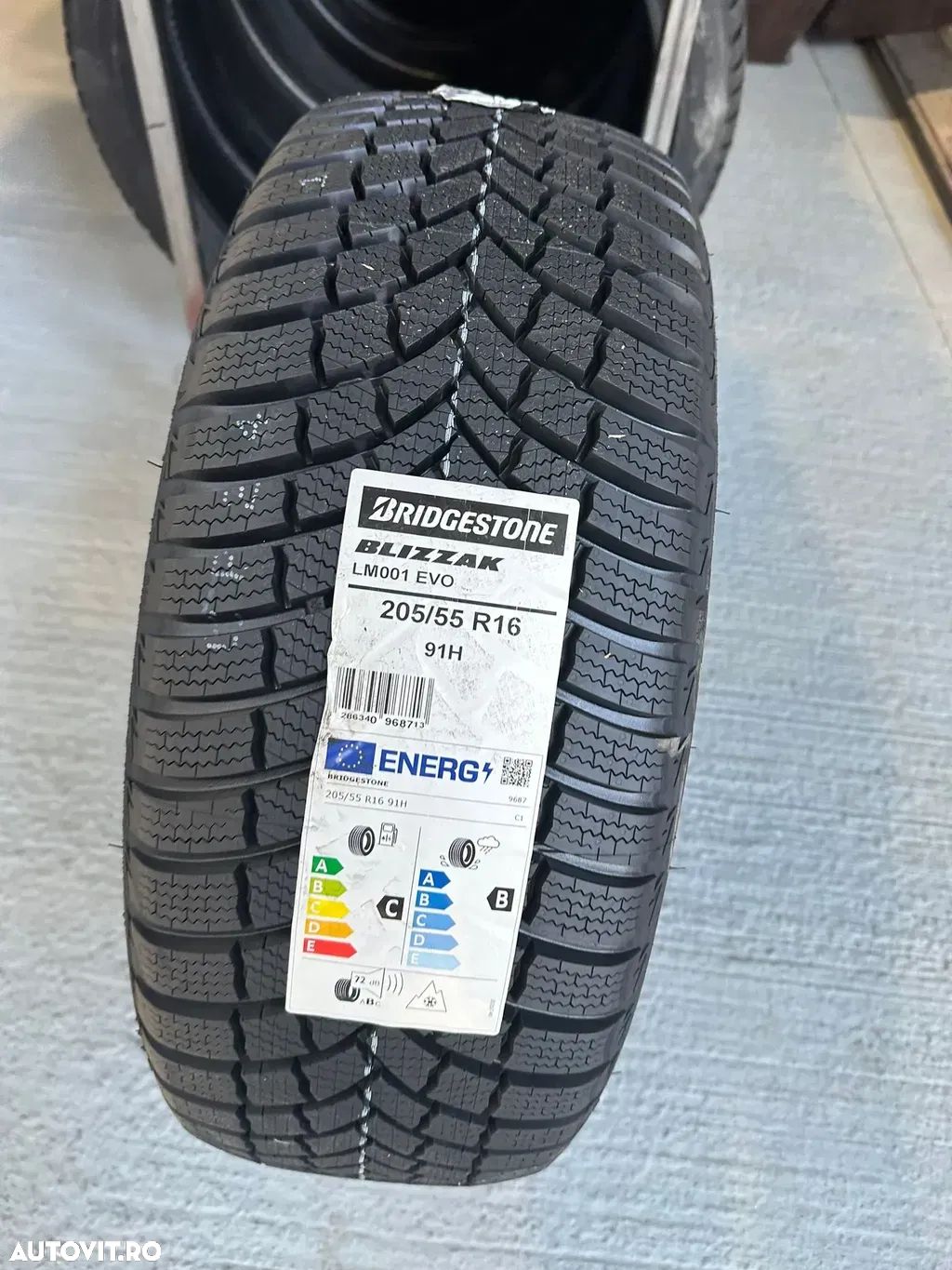 Anvelope de iarna 205/55 R16 Bridgestone LM001E 91H, LM005 91 T - 1