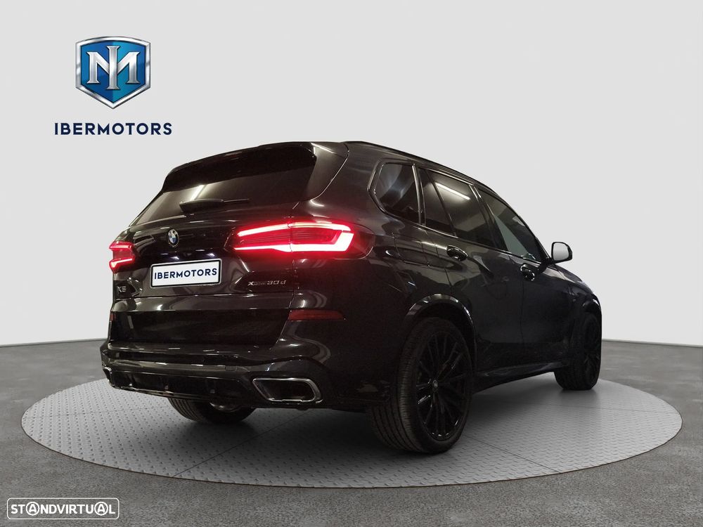 BMW X5 30 d xDrive Pack M - 8
