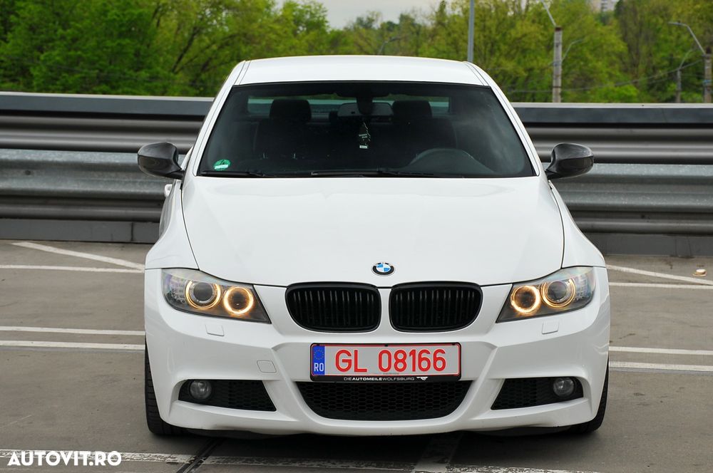 BMW Seria 3 318i Edition Sport - 2