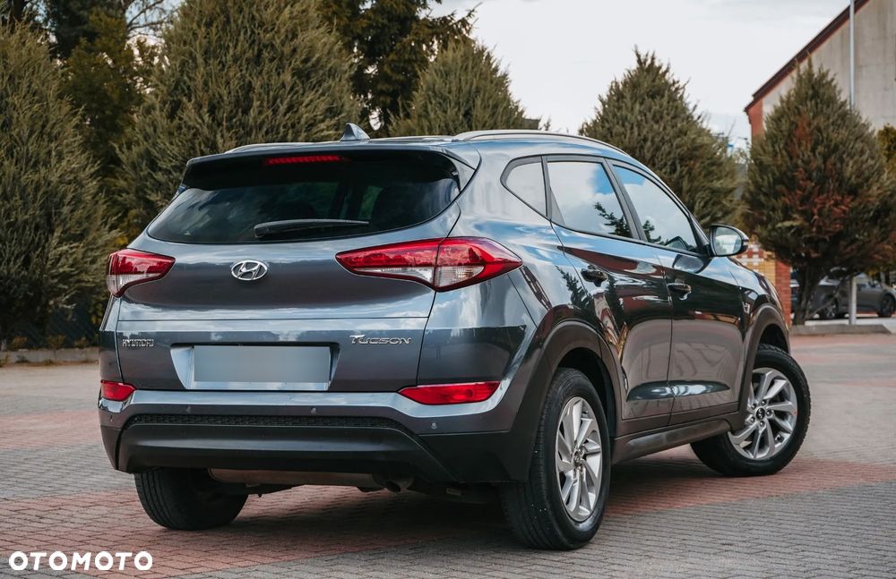 Hyundai Tucson blue 1.7 CRDi 2WD Advantage - 14