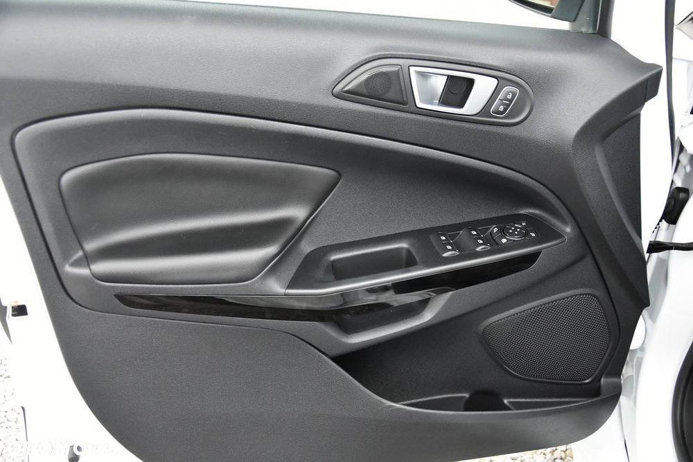 Ford EcoSport 1.0 EcoBoost ST-LINE - 29
