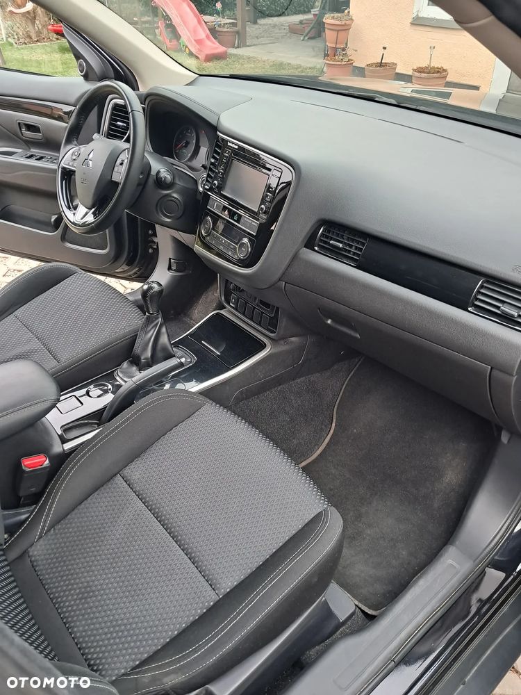 Mitsubishi Outlander 2.0 City Style 2WD - 8