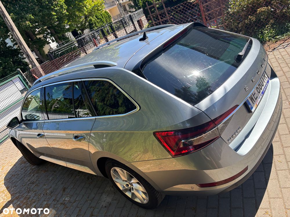 Skoda Superb 2.0 TDI SCR Style DSG - 9