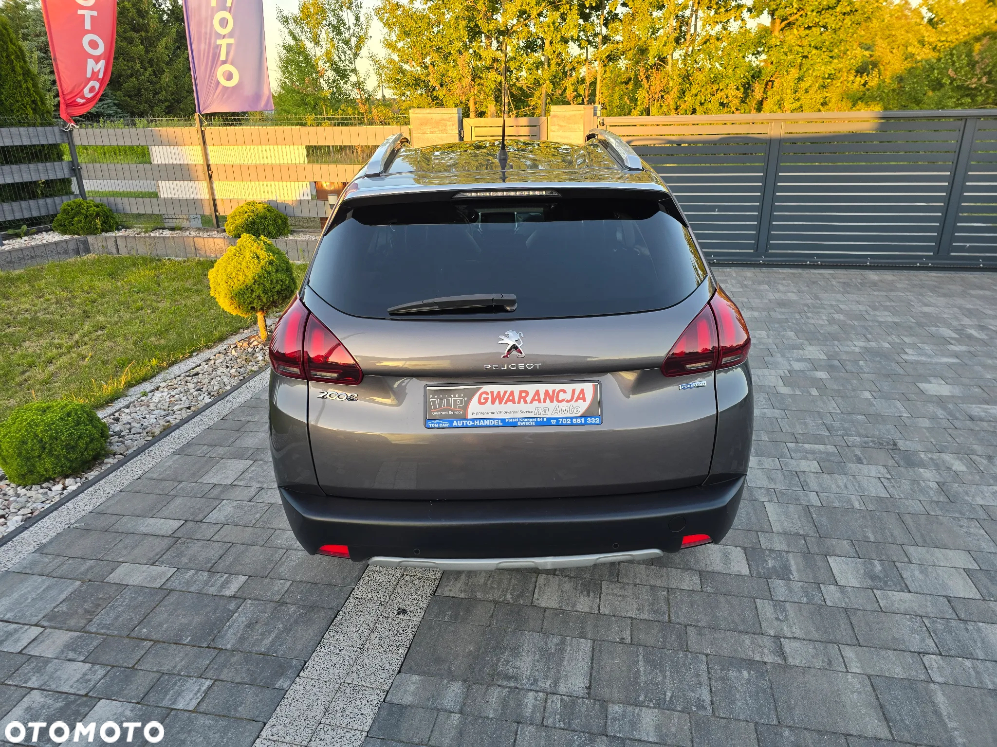 Peugeot 2008 1.2 Pure Tech GPF Allure S&S - 8