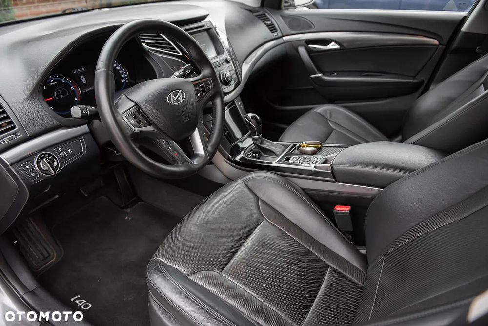 Hyundai i40 Kombi blue 1.7 CRDi DCT Premium - 16