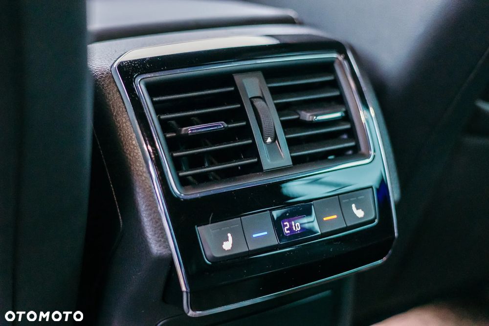 Skoda Superb 2.0 TDI 4x4 Sportline DSG - 24