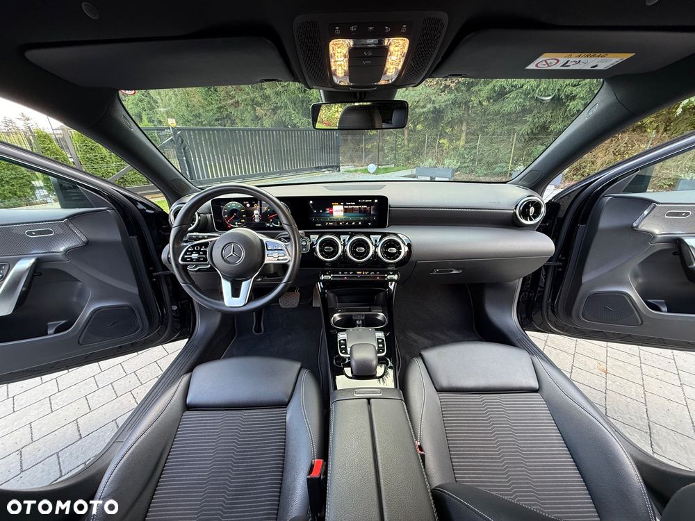 Mercedes-Benz Klasa A 250 4-Matic Progressive 7G-DCT - 31