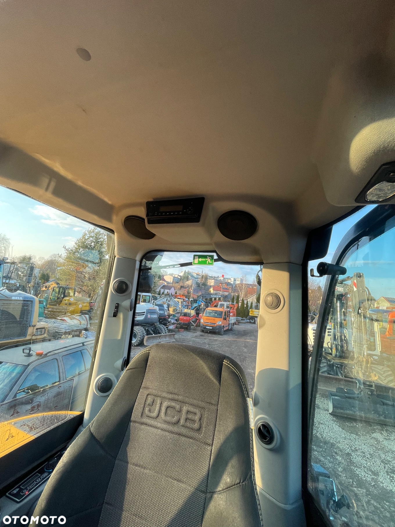 JCB HYDRADIG - 10