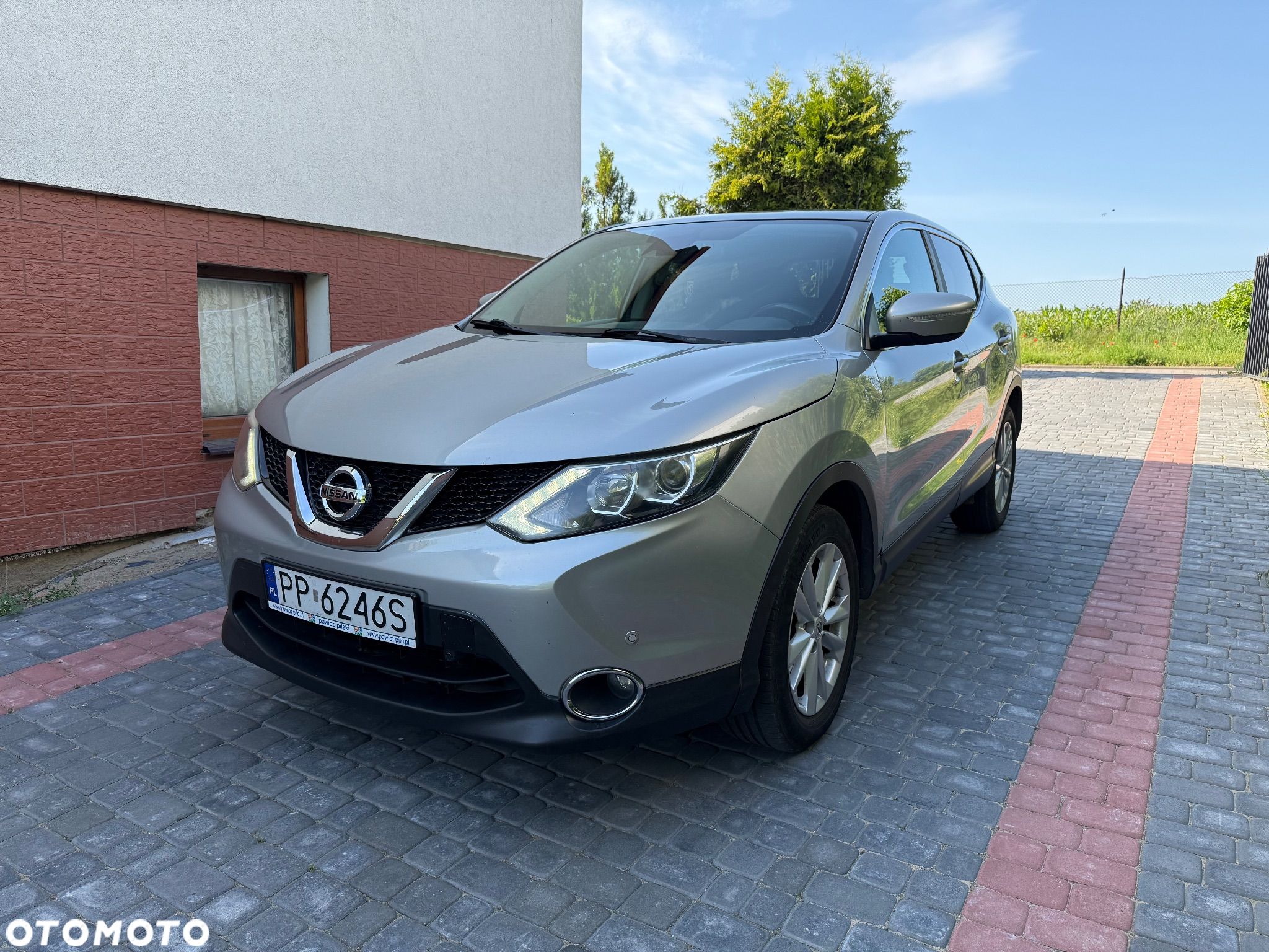 Nissan Qashqai - 1