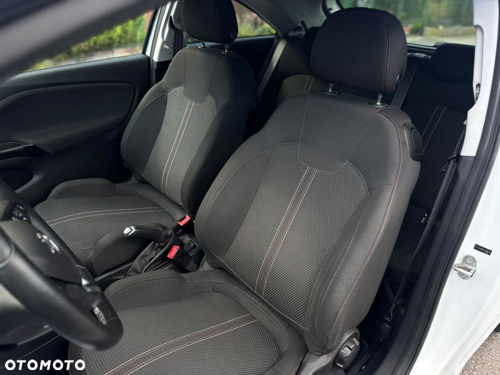 Opel Corsa 1.4 T GSi S&S - 19