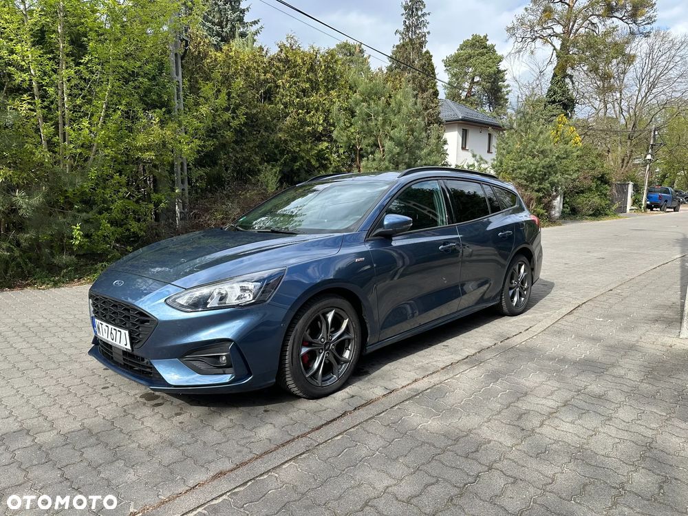 Ford Focus 1.0 EcoBoost Hybrid ST-LINE DESIGN - 1