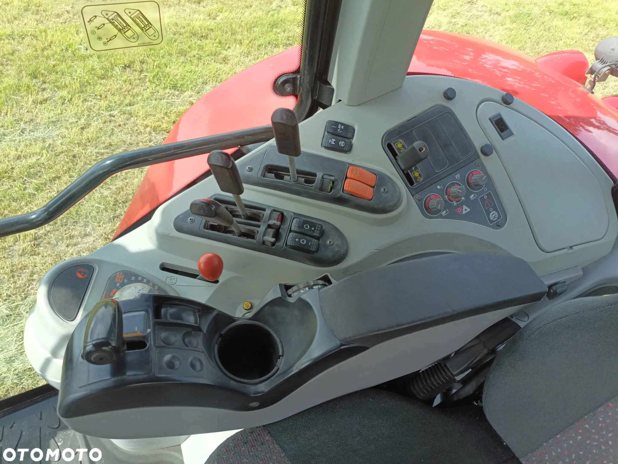 Massey Ferguson 6490 DYNA 6 - 9