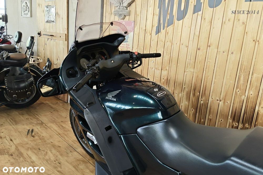 Honda ST - 11