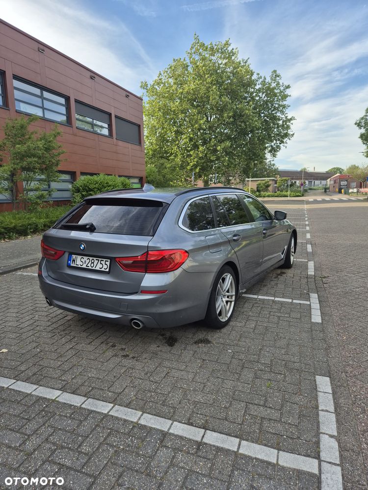 BMW Seria 5 520d - 6