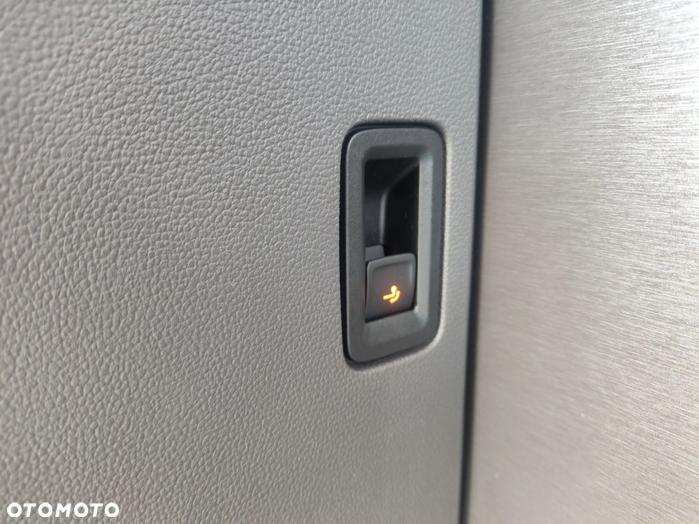 Volkswagen California - 14