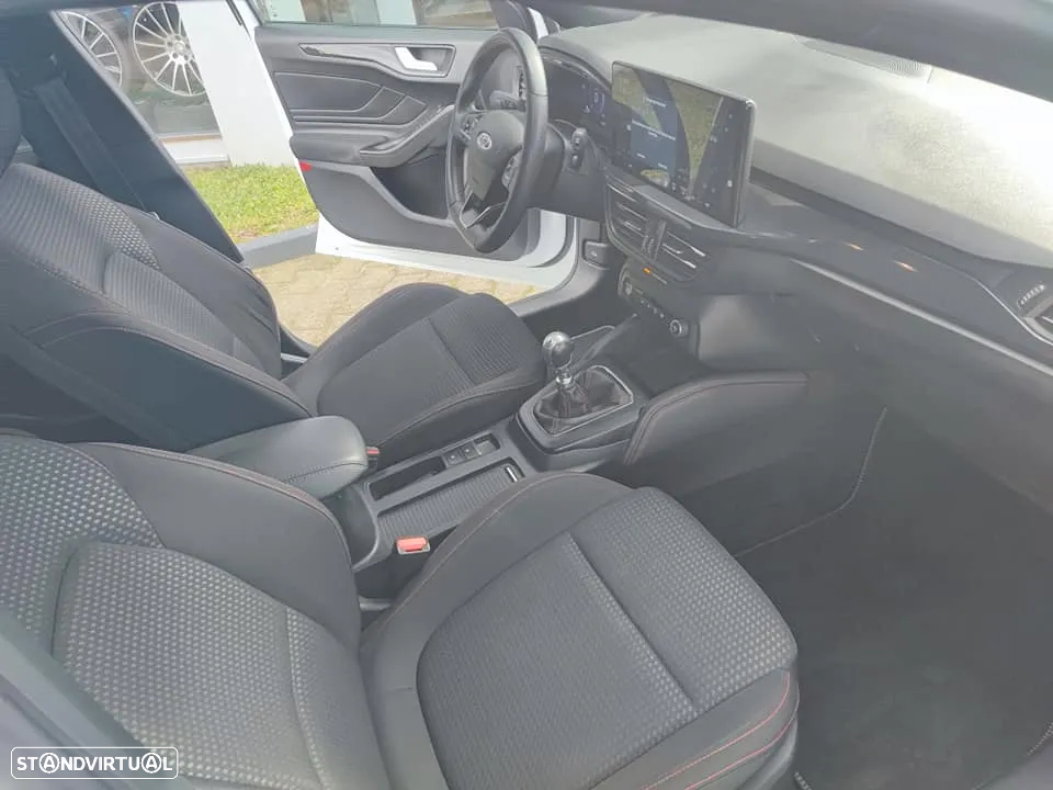 Ford Focus SW 1.0 EcoBoost Hybrid ST-LINE STYLE - 8