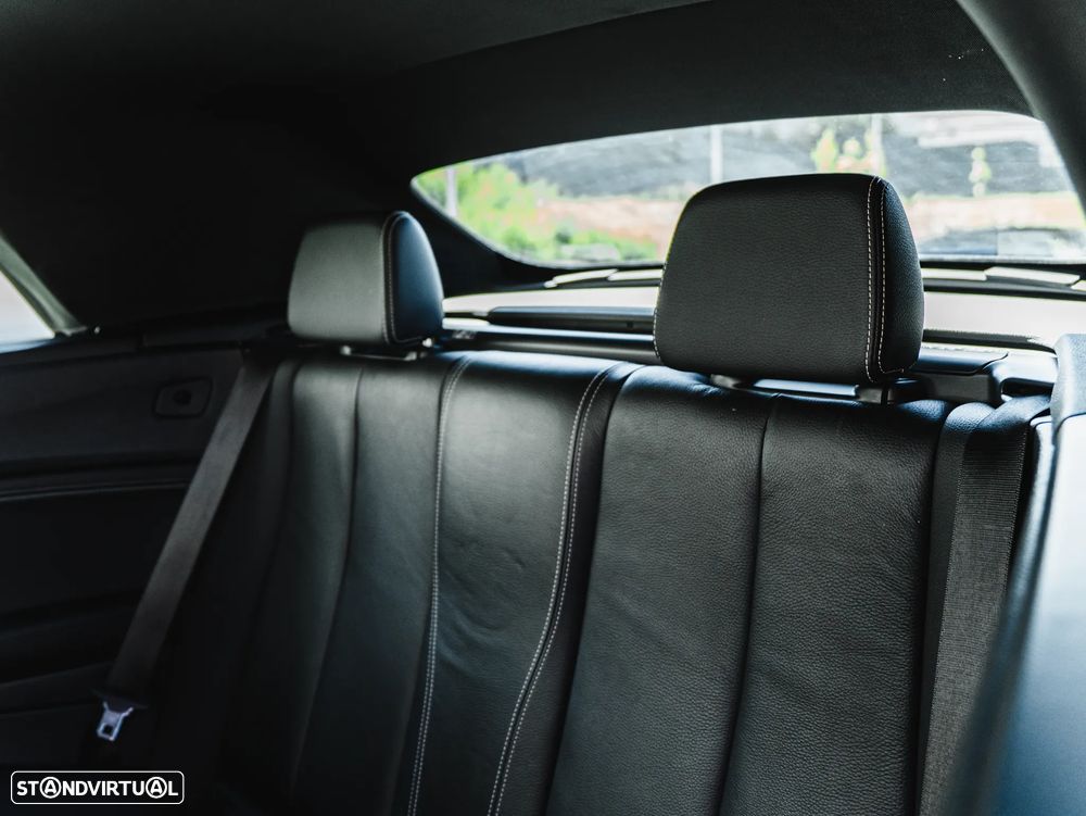 BMW 218 d Aut. M Sport - 33