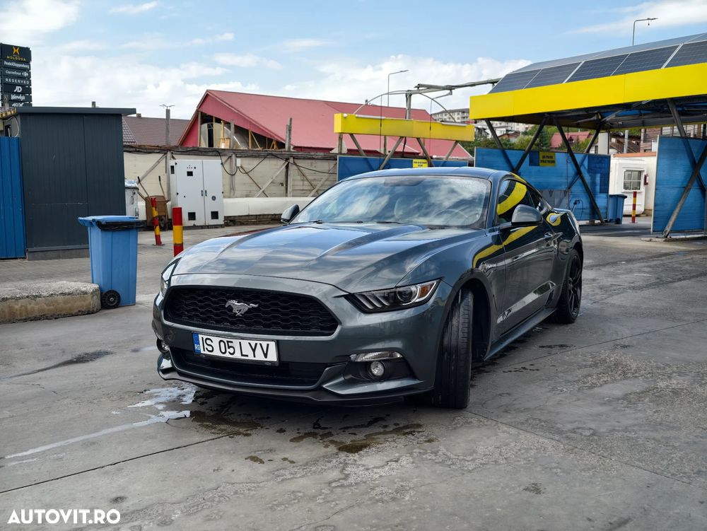 Ford Mustang 2.3 EcoBoost - 1