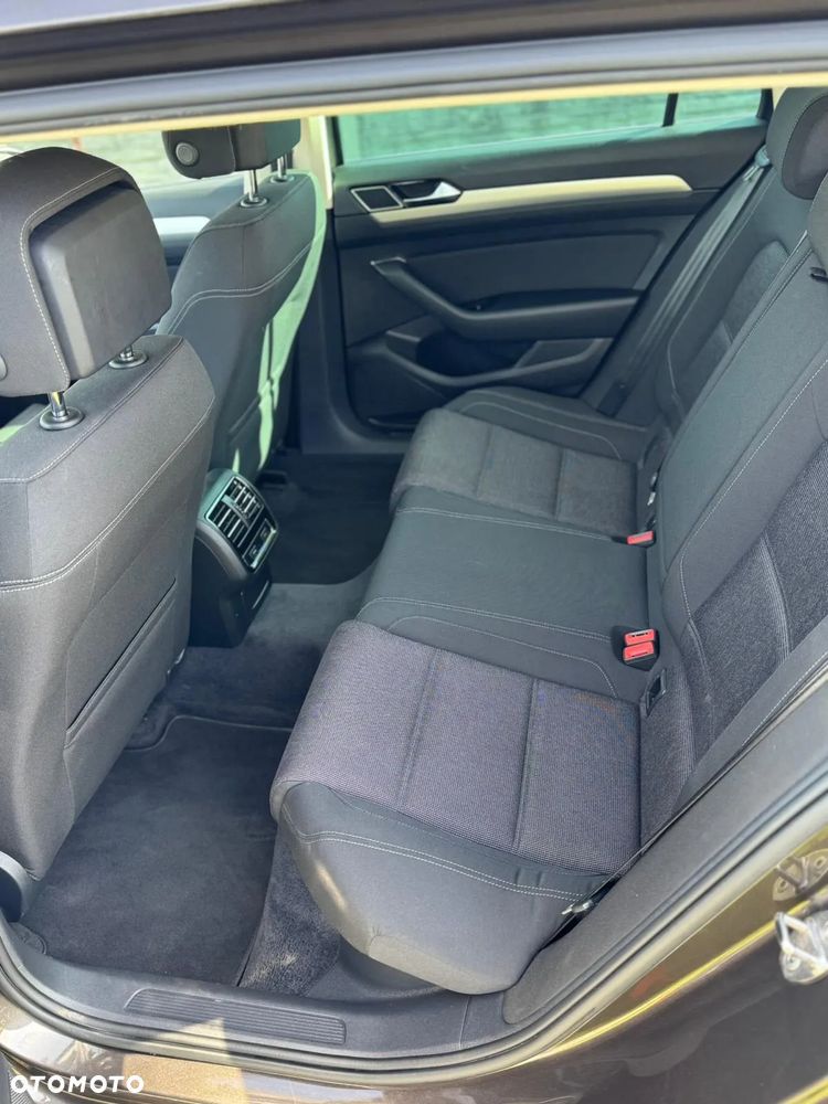 Volkswagen Passat 2.0 TDI BMT SCR Comfortline DSG7 - 13