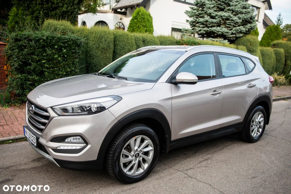 Hyundai Tucson 1.6 GDi Comfort 2WD - 10