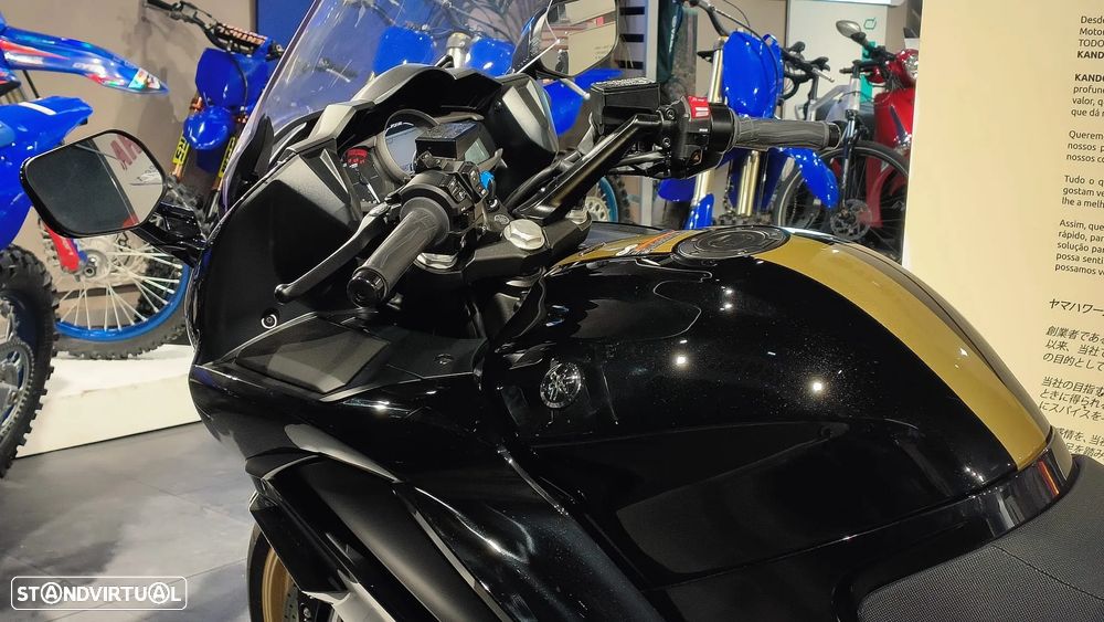 Yamaha FJR 1300AE Ultimate Edition - 10