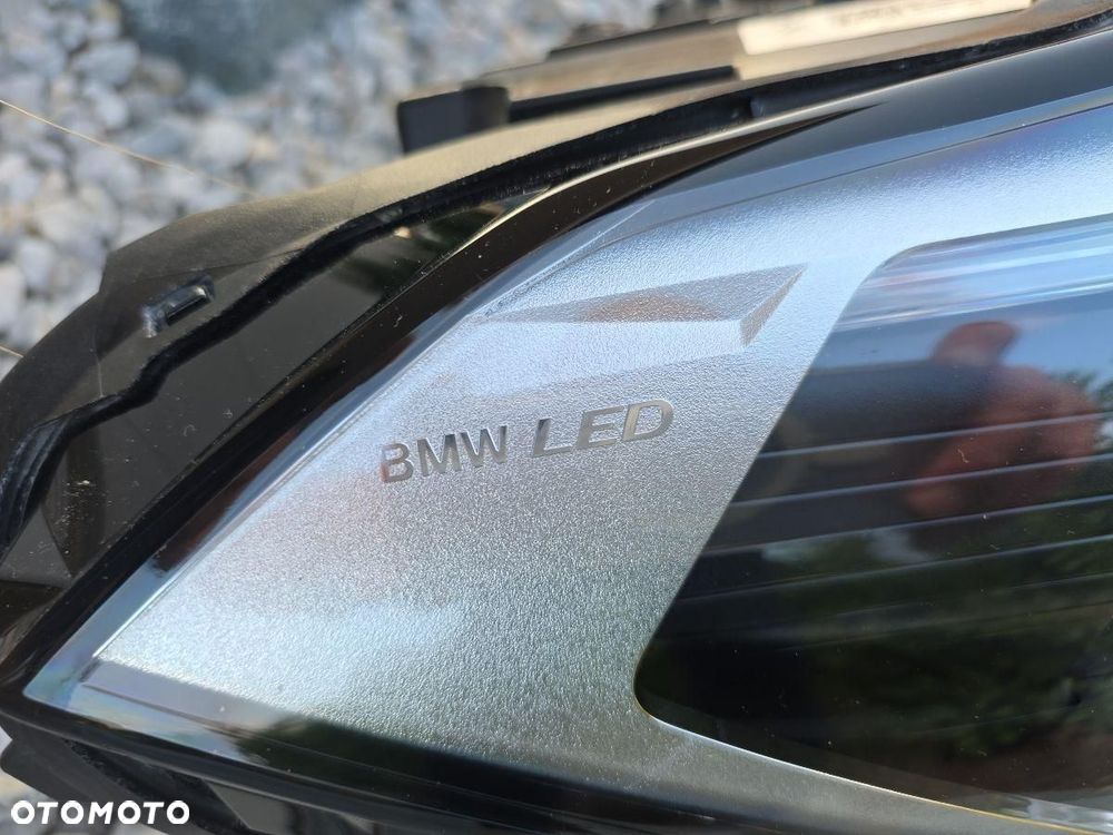 BMW X1 F48 LIFT LCI Lampa prawa przód Full Led 6311-5A01172-03 2022 - 5